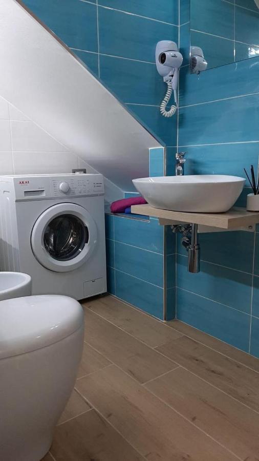 La Casa Nel Vicolo Apartment Giardini Naxos Luaran gambar